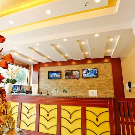 Greentree Inn Linyi Feixian Jianshe Road Express Hotel Экстерьер фото