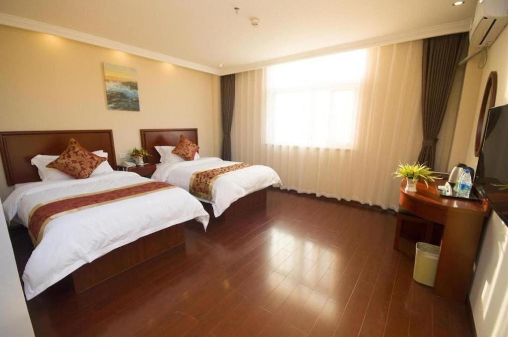 Greentree Inn Linyi Feixian Jianshe Road Express Hotel Экстерьер фото