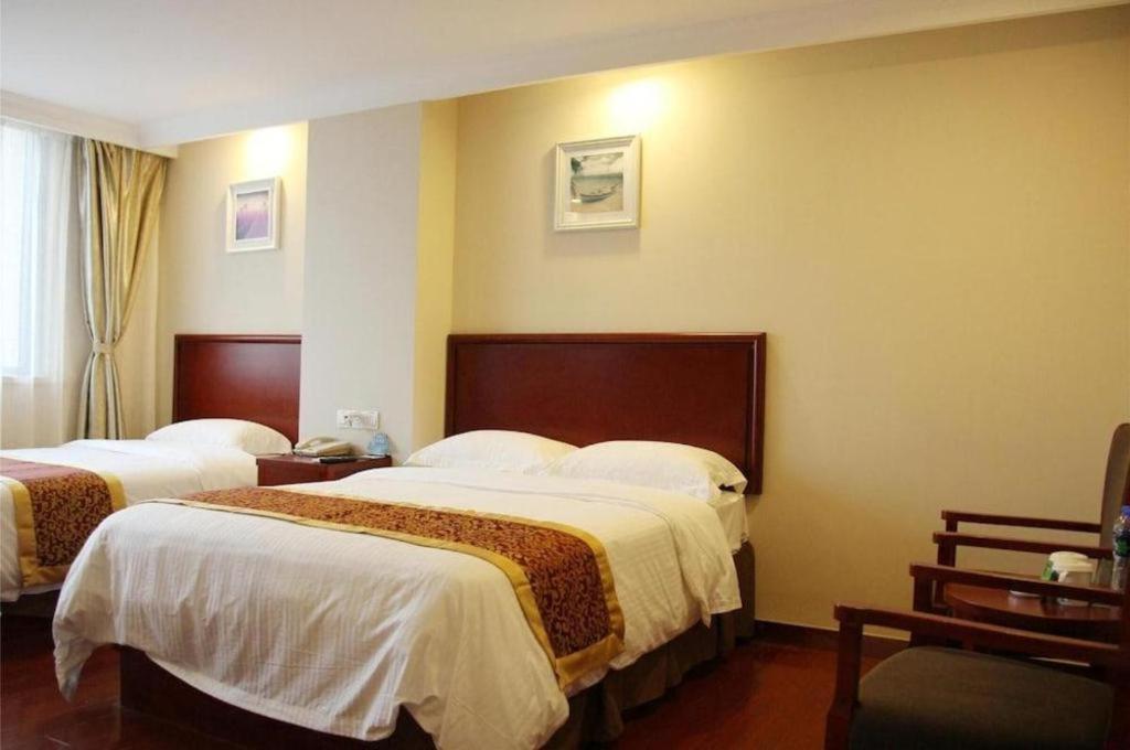 Greentree Inn Linyi Feixian Jianshe Road Express Hotel Экстерьер фото