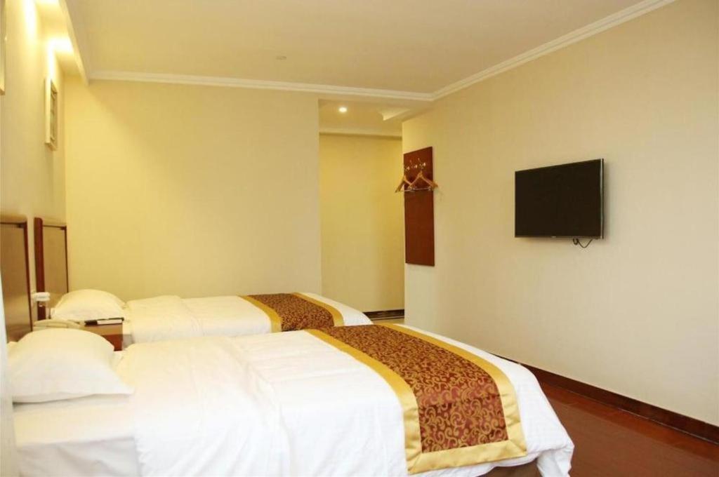 Greentree Inn Linyi Feixian Jianshe Road Express Hotel Экстерьер фото