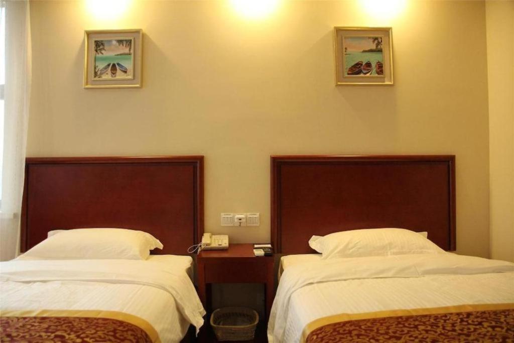 Greentree Inn Linyi Feixian Jianshe Road Express Hotel Экстерьер фото