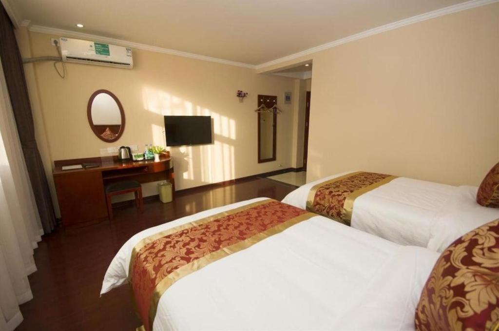 Greentree Inn Linyi Feixian Jianshe Road Express Hotel Экстерьер фото
